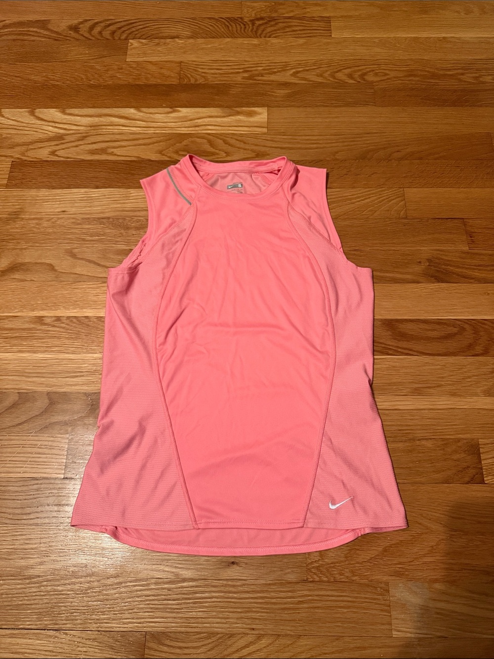 Nike Women's Coral Pink Athletic Tank Top